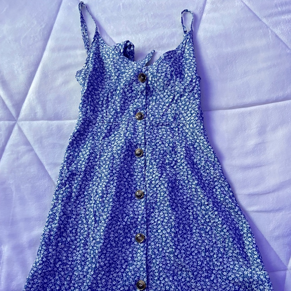 SHEIN FLOWER BUTTON TIE DRESS